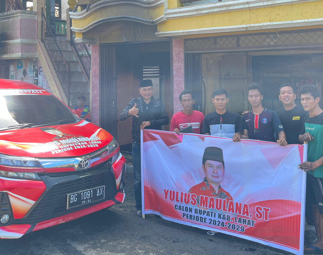 Cabup Lahat Yulius Maulana Cepat Tanggap Peduli Korban Kebakaran di Desa Bungamas Kikim Timur