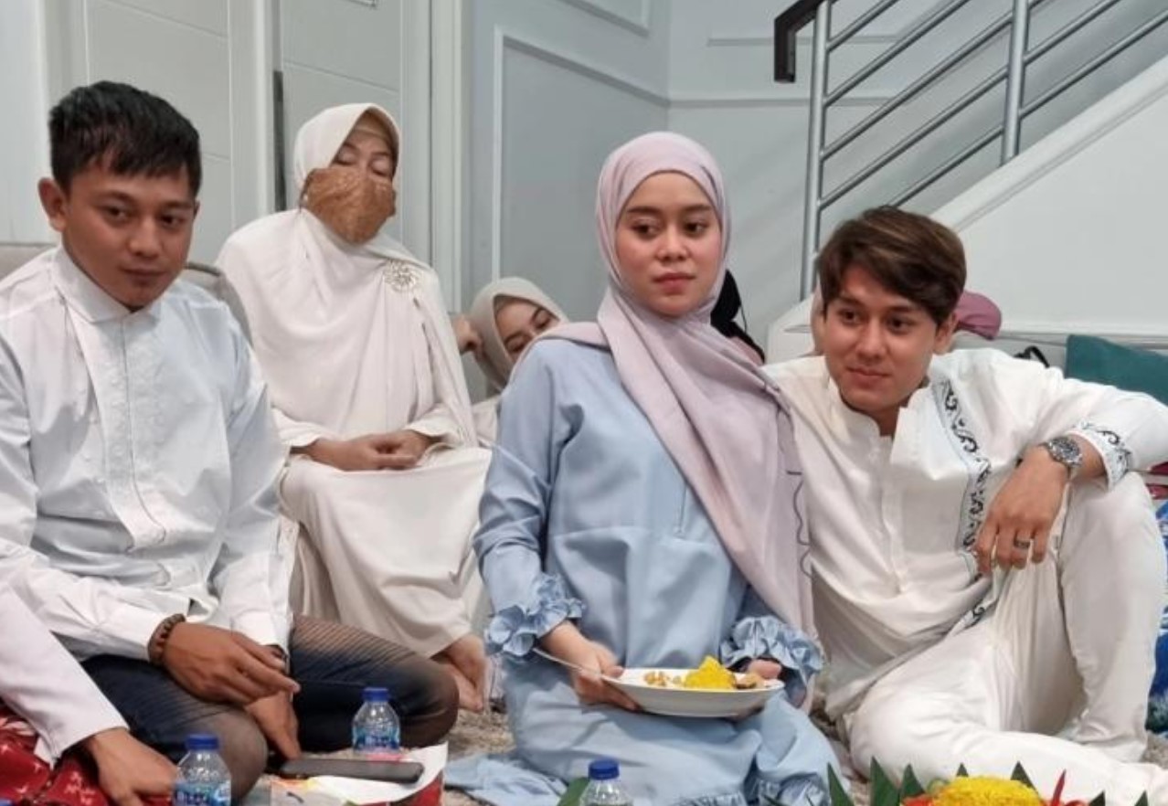 Sambut Ultah Ke 25 Tahun, Lesti kejora Dapat Ucapan ini Dari Rizky Billar, Netizen : Bikin Iri Kaum Hawa