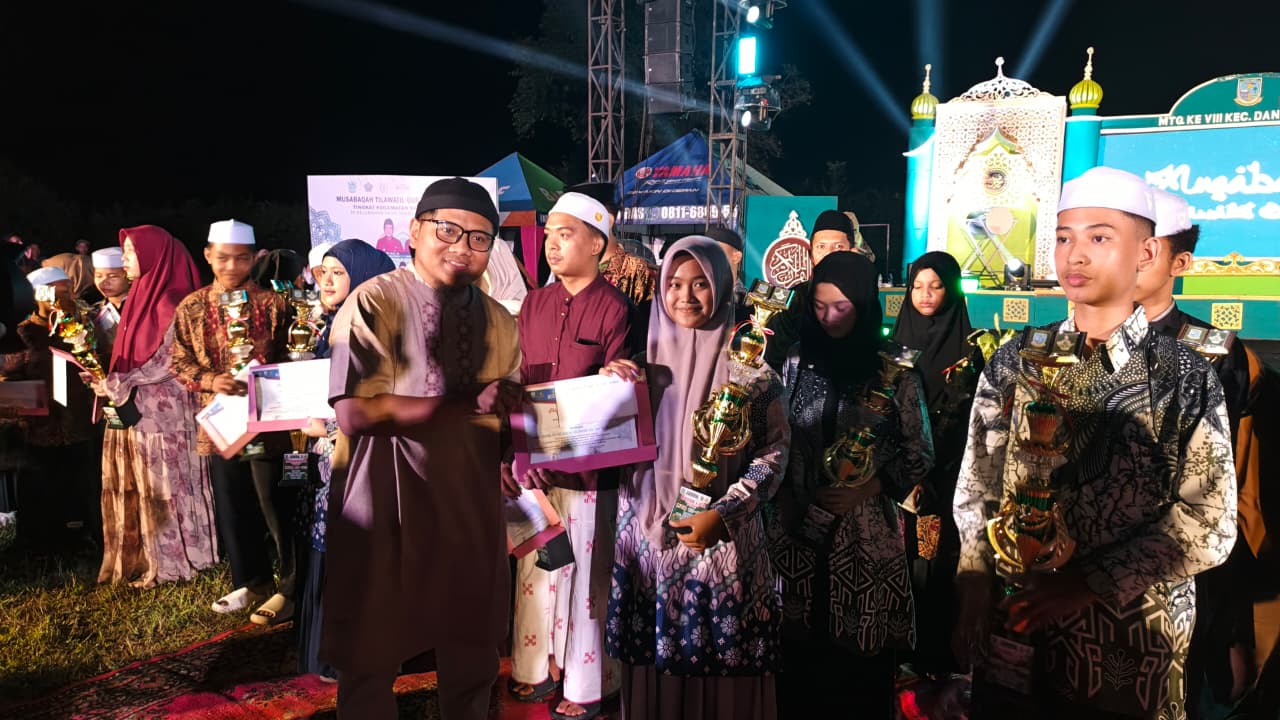 PLN ULP Seberang Kota Sukses Jaga Keandalan Listrik Tanpa Kedip di Malam Penutupan MTQ Kecamatan Danau Teluk