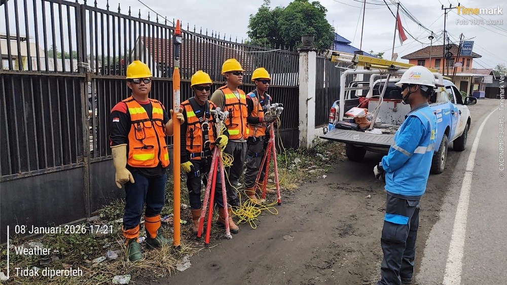PLN ULP Lembayung Berjibaku Pulihkan Kondisi Kelistrikan Pelanggan