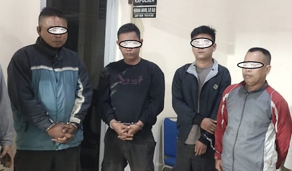 Ketahuan Petugas Pam Ovit Polda Sumsel, 4 Pria Diduga Mencuri Limbah Besi Diserahkan ke Polres Lahat