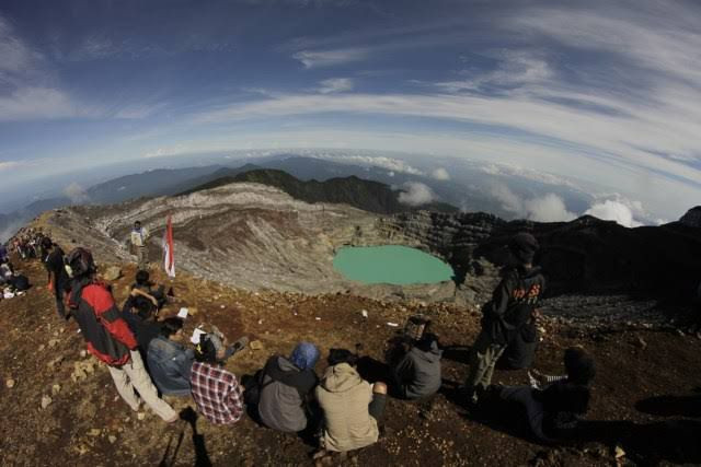 4 Fakta Keangkeran Gunung Dempo Terungkap, Salah Satunya Keajaiban Azan