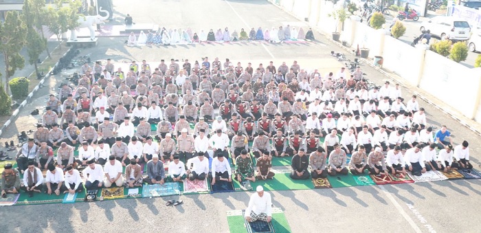 Sholat Istisqa Polres Lahat bersama Jajaran Pemda Lahat