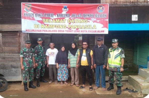 Babinsa Koramil 405-13/DS Datangi Posko Kampung Pancasila