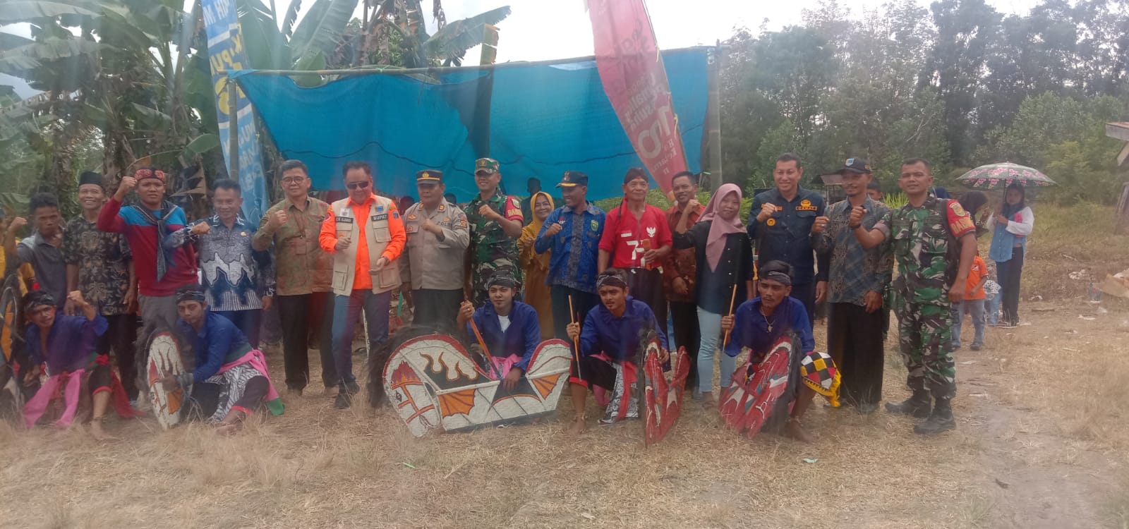 Wakili Dua Danramil 405-12/Kota Lahat dan 405-02/Merapi, Babinsa Hadiri Launching Kampung KB 