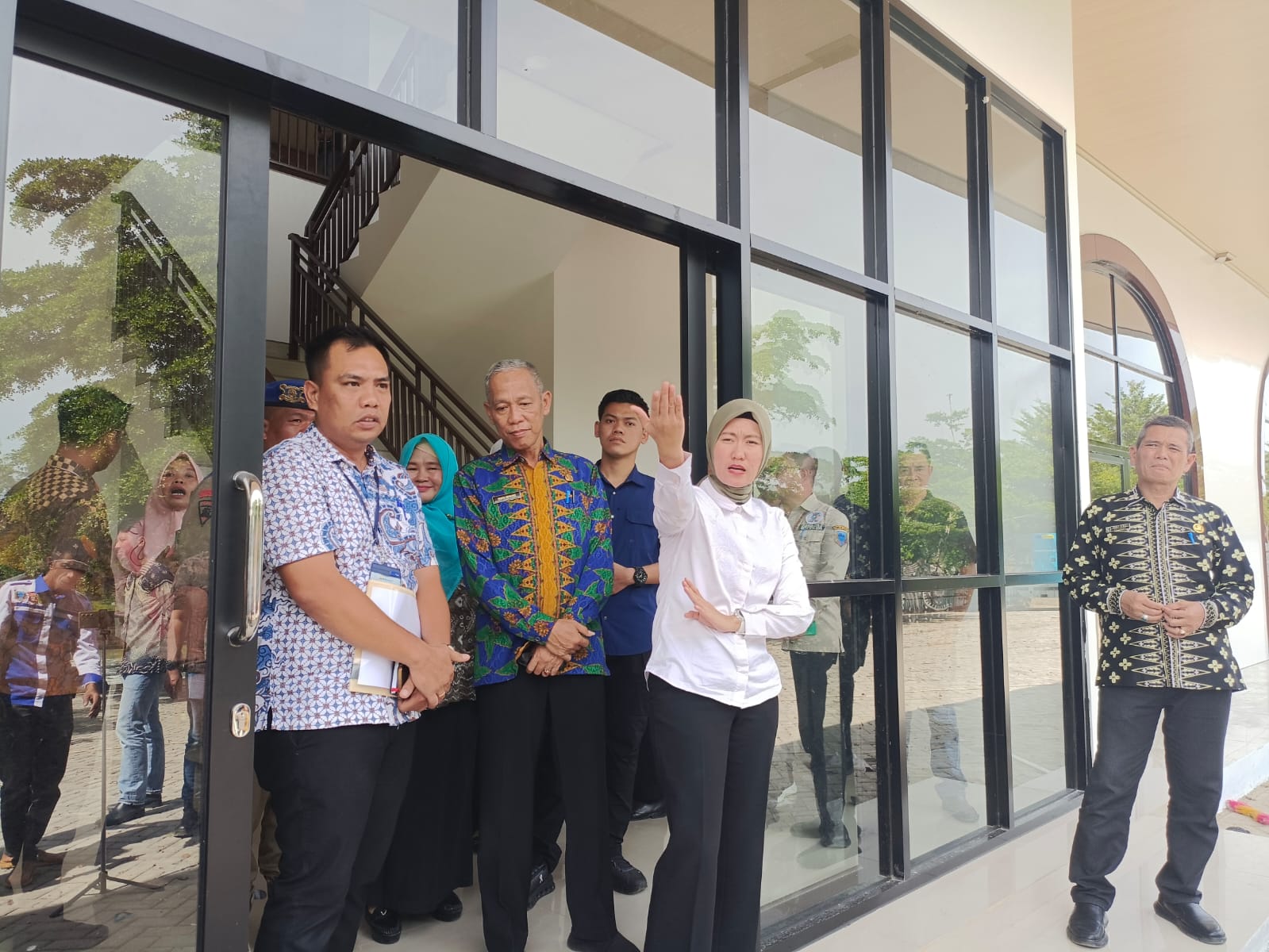 Siap Diresmikan! Wabup Widia Ningsih Tinjau Mall Pelayanan Publik