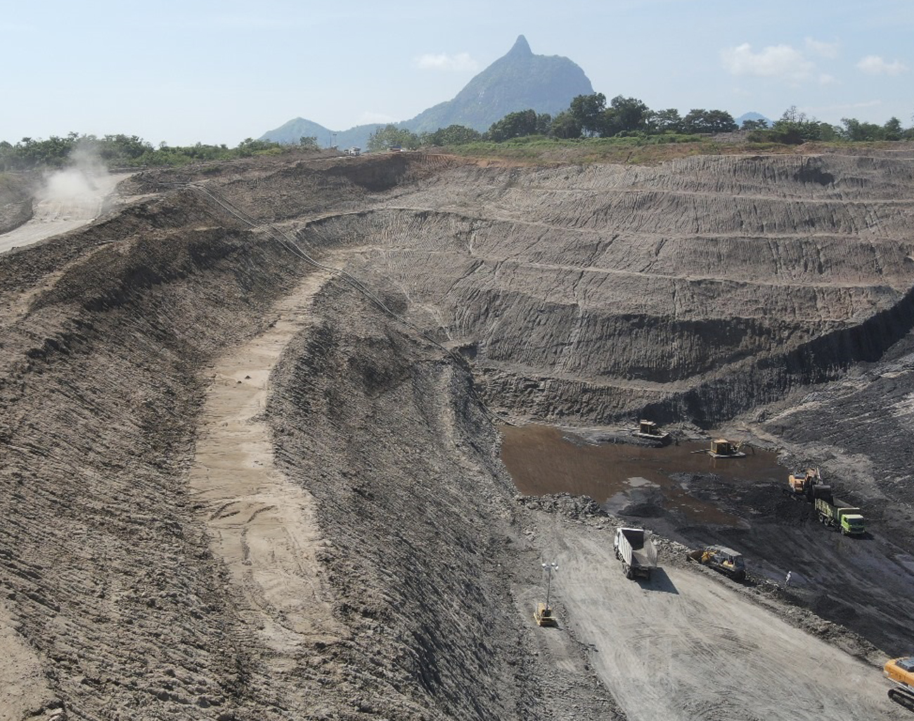 Permohonan PKPU PT Tambang Rantau Utama Bhakti Terhadap PT Bumi Merapi Energi Kena Tolak