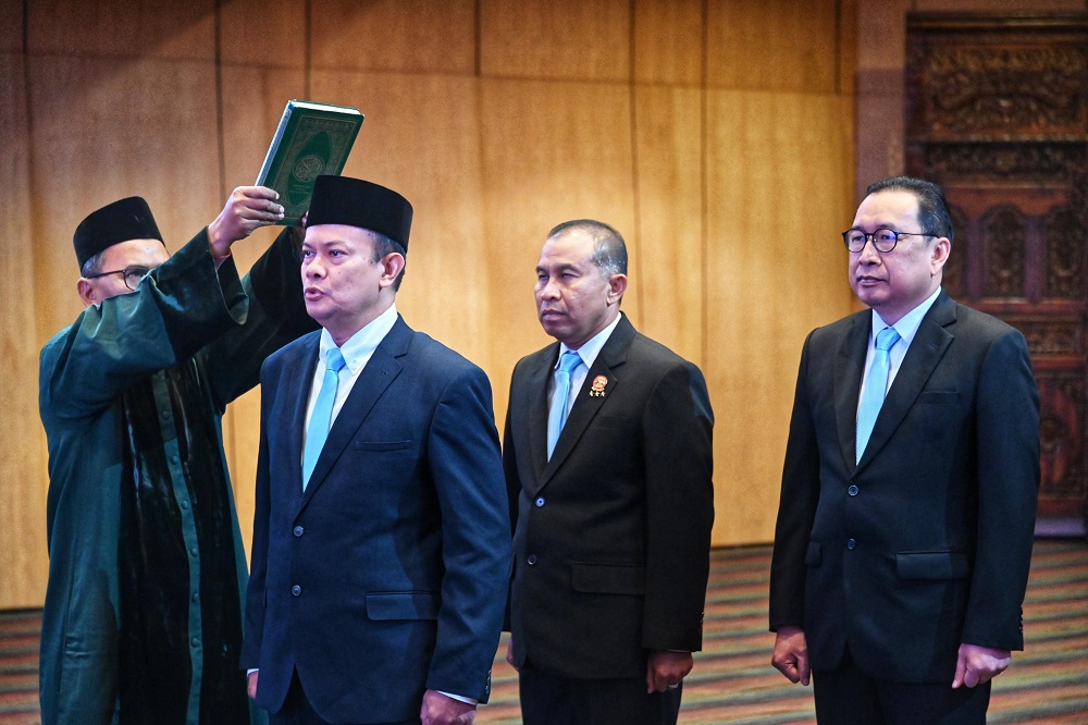 Teuku Faisal Fathani Jabat Kepala Badan Meteorologi, Klimatologi, dan Geofisika (BMKG) Gantikan Dwikorita