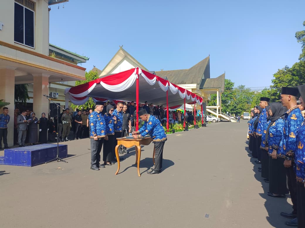 Harapan Bupati Kabupaten Lahat Bursah Zarnubi, Setelah Lantik 722 PPPK Tahap II Tahun 2025