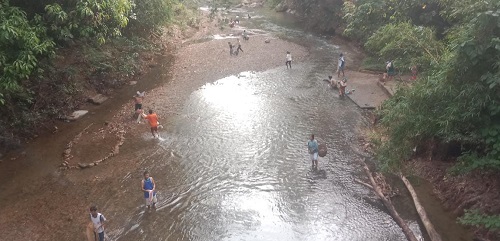 Keren, Menjelang Hari Raya Idul Fitri, Desa ini Bekarang Ikan Bersama