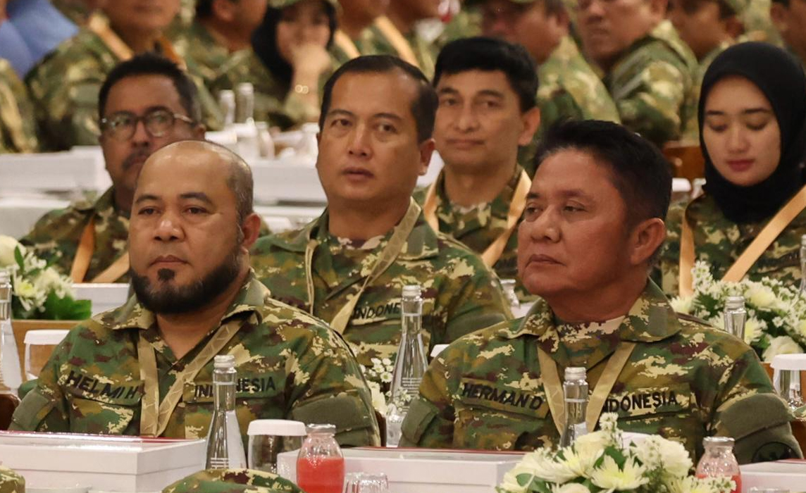 Herman Deru - Cik Ujang Kompak Parade Senja dengan Prabowo, Jokowi dan SBY