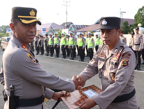 Humas Polres Lahat Juara 1 Penyebaran Berita Terbanyak, Kapolres Beri Penghargaan