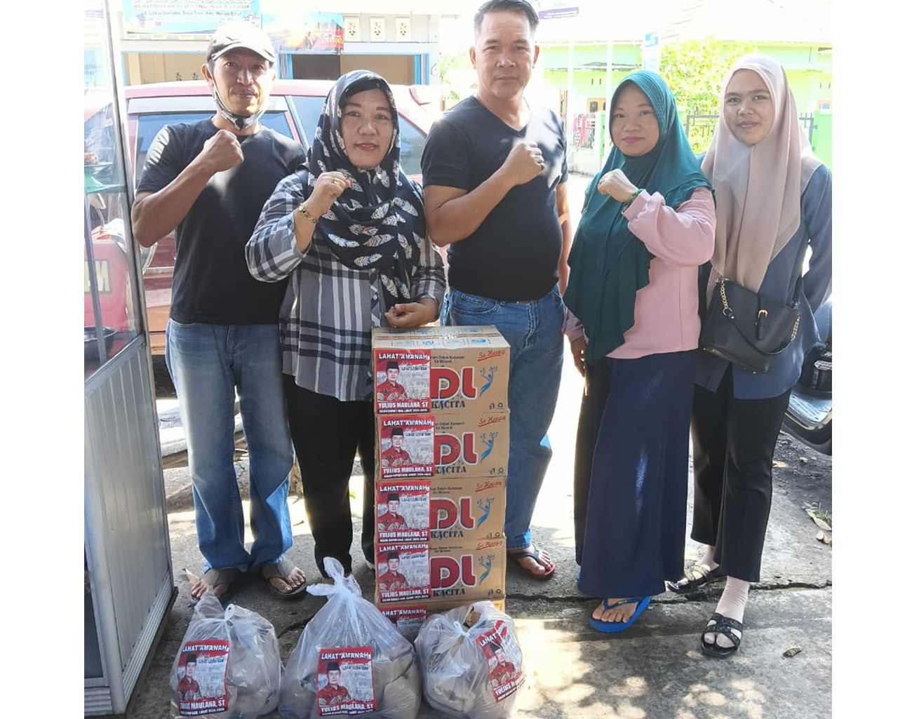 Tim Pemenangan YM Peduli Pencarian Korban Hanyut di Desa Tanjung Telang Merapi Barat