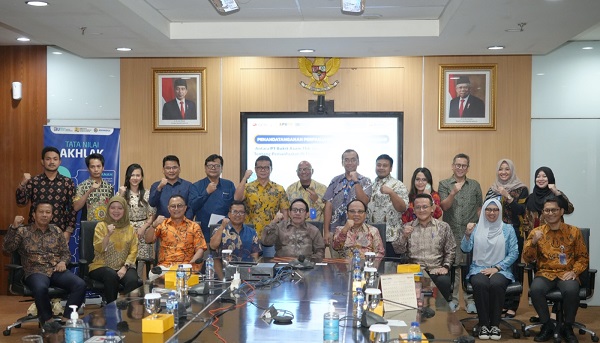 Jasa Marga dan PTBA Lanjutkan Kolaborasi Pengembangan PLTS di Jalan Tol