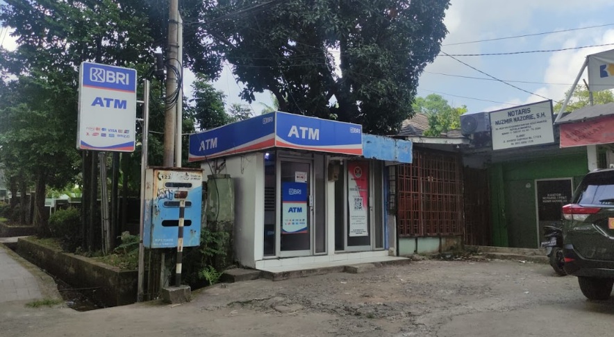 ATM BRI Mudah Ditemukan hingga ke Pelosok, Warga: Layanannya Lengkap dan Praktis!
