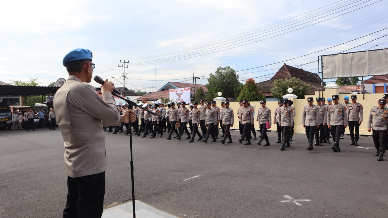 Arahan dari Kasi Propam Menyoroti Pentingnya Menjauhi Gaya Hidup Hedonis Bagi Anggota Polres Lahat