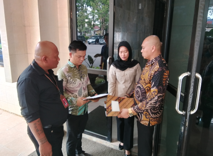 Kantor Hukum Poeyank Law Firm Minta Pemkab Lahat Turun Tangan dalam Sengketa Lahan dengan PT MHP
