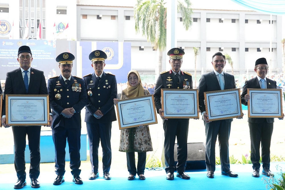 Dukung Program Strategis Pemerintah, BRI Terima Penghargaan dari Kementerian IMIPAS