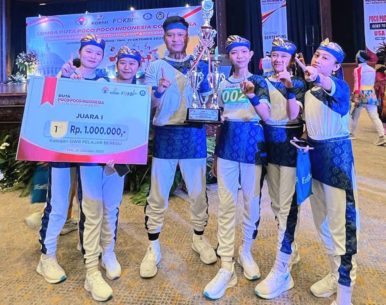 SMP Santo Yosef Tarakanita Lahat Raih Juara 1 Poco-Poco GWR Pelajar Grup Tingkat Nasional di Jakarta