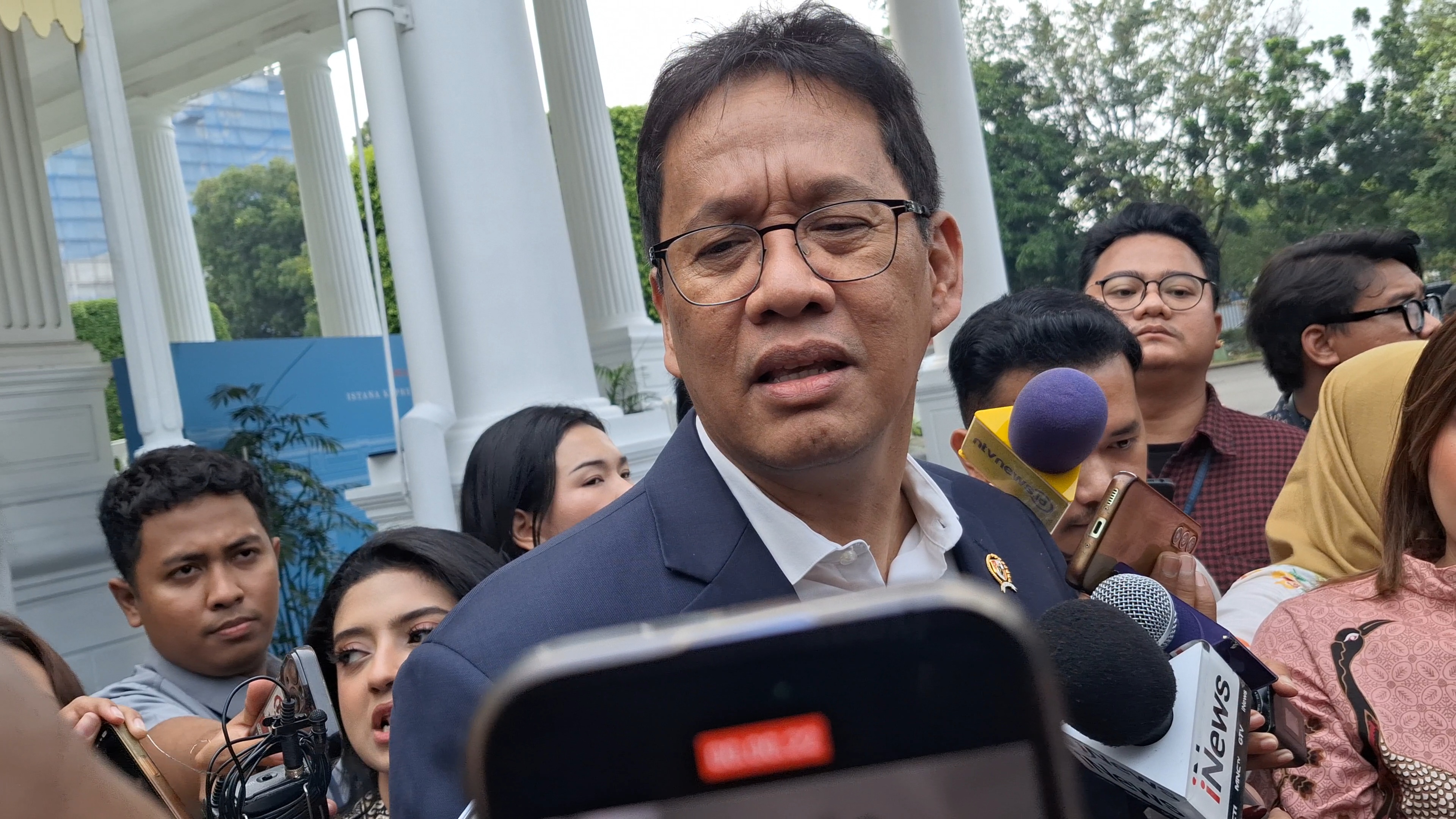 Purbaya Tegas Tolak Dana APBN untuk Biayai Proyek Family Office Usulan Luhut: Bangun Saja Sendiri
