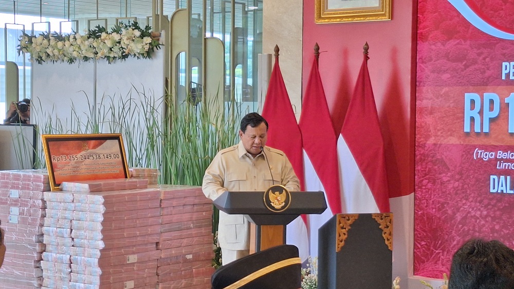 Presiden Prabowo Tantang Koruptor Adu Kekuatan Lawan Negara