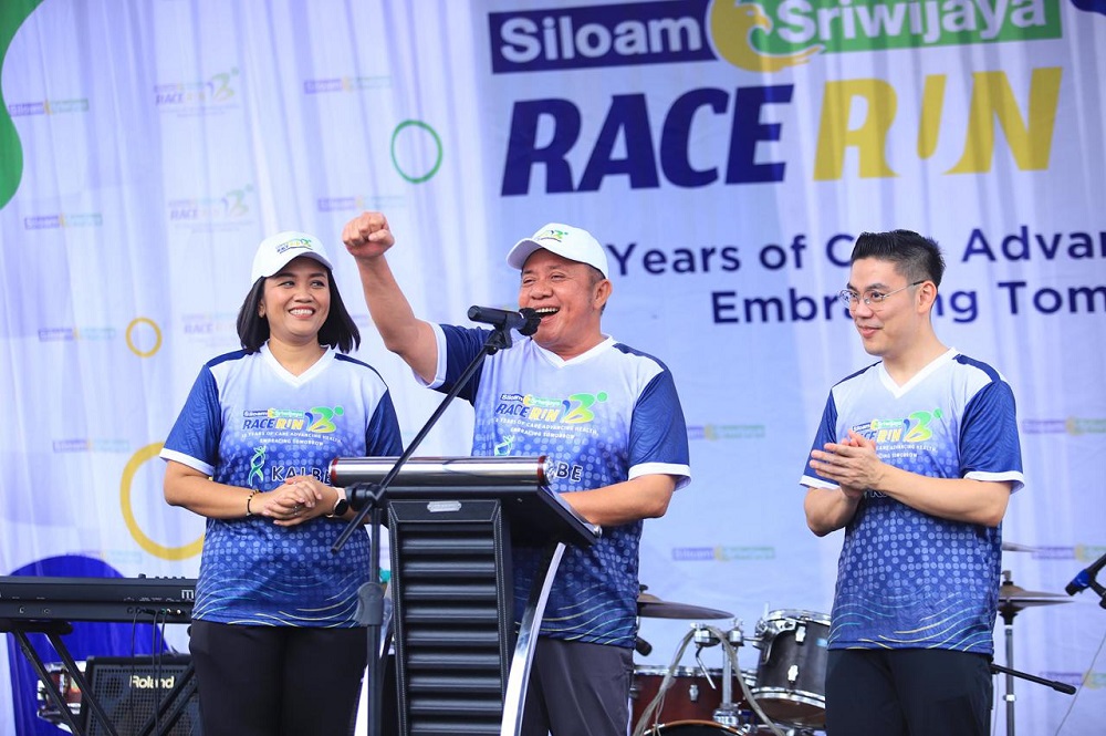 Peringati HUT ke-13 RS Siloam Sriwijaya, Herman Deru Tekankan Pentingnya Pelayanan Ramah dan Program Unggulan