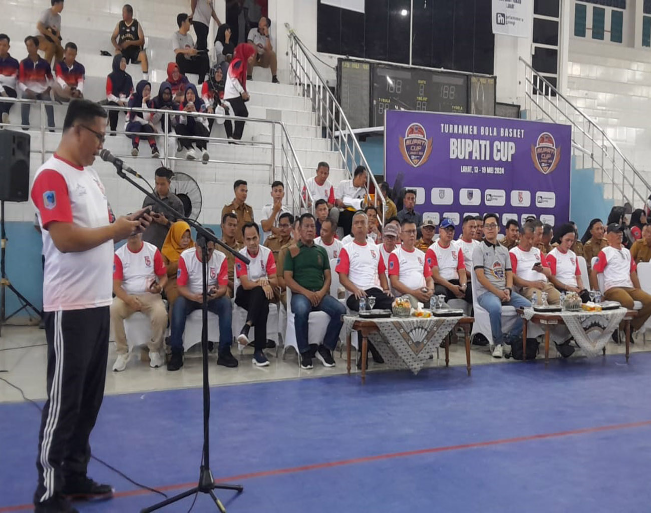 Pj Bupati Lahat Buka Turnamen Bola Basket Antar Pelajar dan Umum, Hari Jadi Kabupaten Lahat, Ini Harapannya