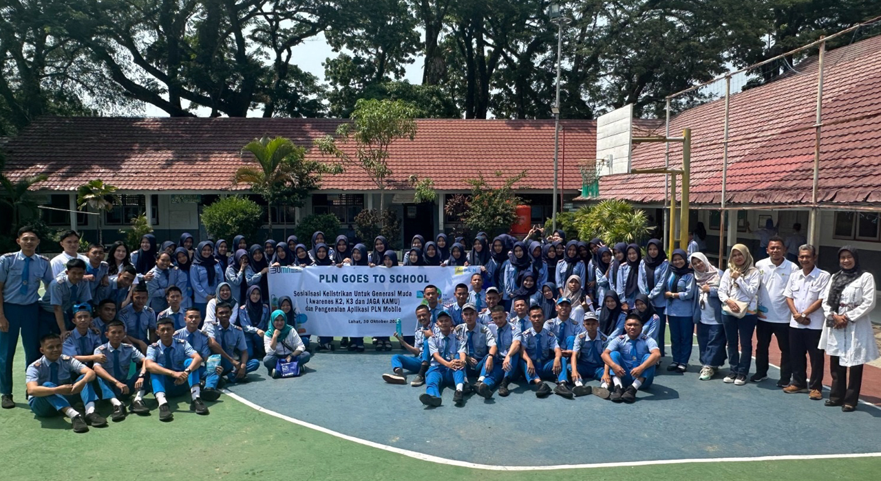 Kenalkan Layanan PLN Super Canggih dan Sadari Bahaya Listrik, PLN Lahat Goes to School di SMAN 1 Lahat