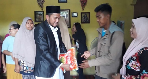 Berbagi di Bulan Ramadan, Rozi Adiansyah Sampaikan ini