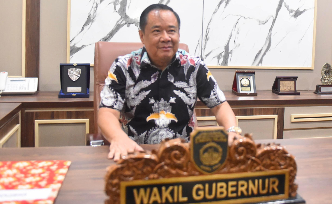 Cik Ujang Merasa Terharu Bisa Menempati Ruang Kerja Wakil Gubernur Sumsel