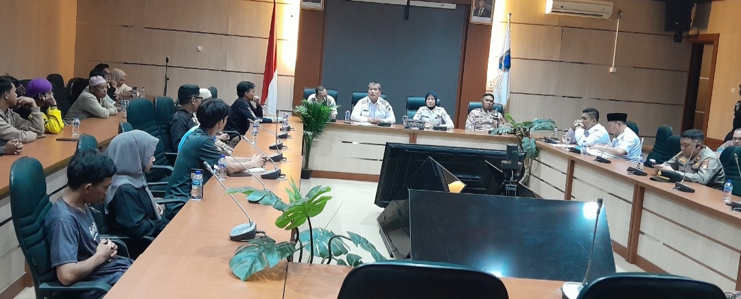 Ini Penyebab Tuntutan Warga Desa Gunung Kembang Yang Demo Di Pemkab Lahat