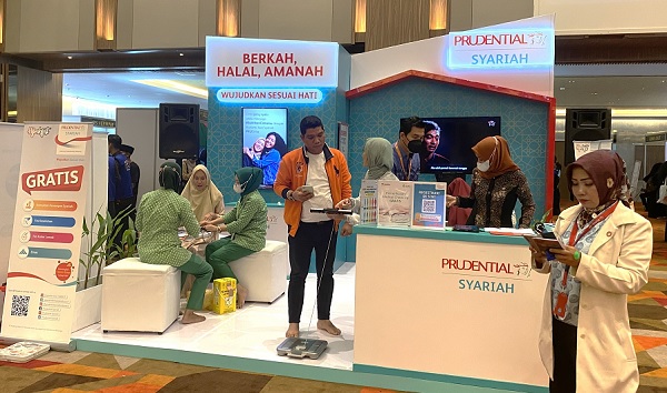 Mengawali 2023, Prudential Syariah Berpartisipasi dalam Kegiatan Hijrahfest Padang