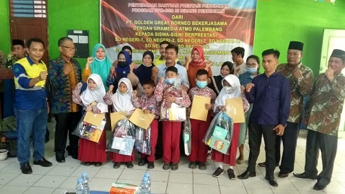 PT Golden Great Borneo Salurkan Bantuan Prestasi Pendidikan kepada 66 Siswa SD, SMP, SMA