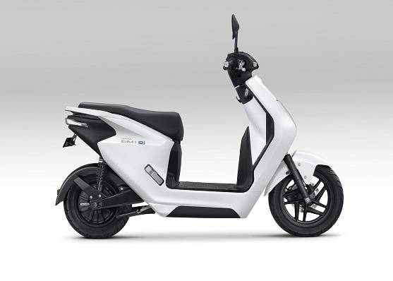 Ini 5 Motor Listrik Modis untuk Wanita Aktif dan Stylish