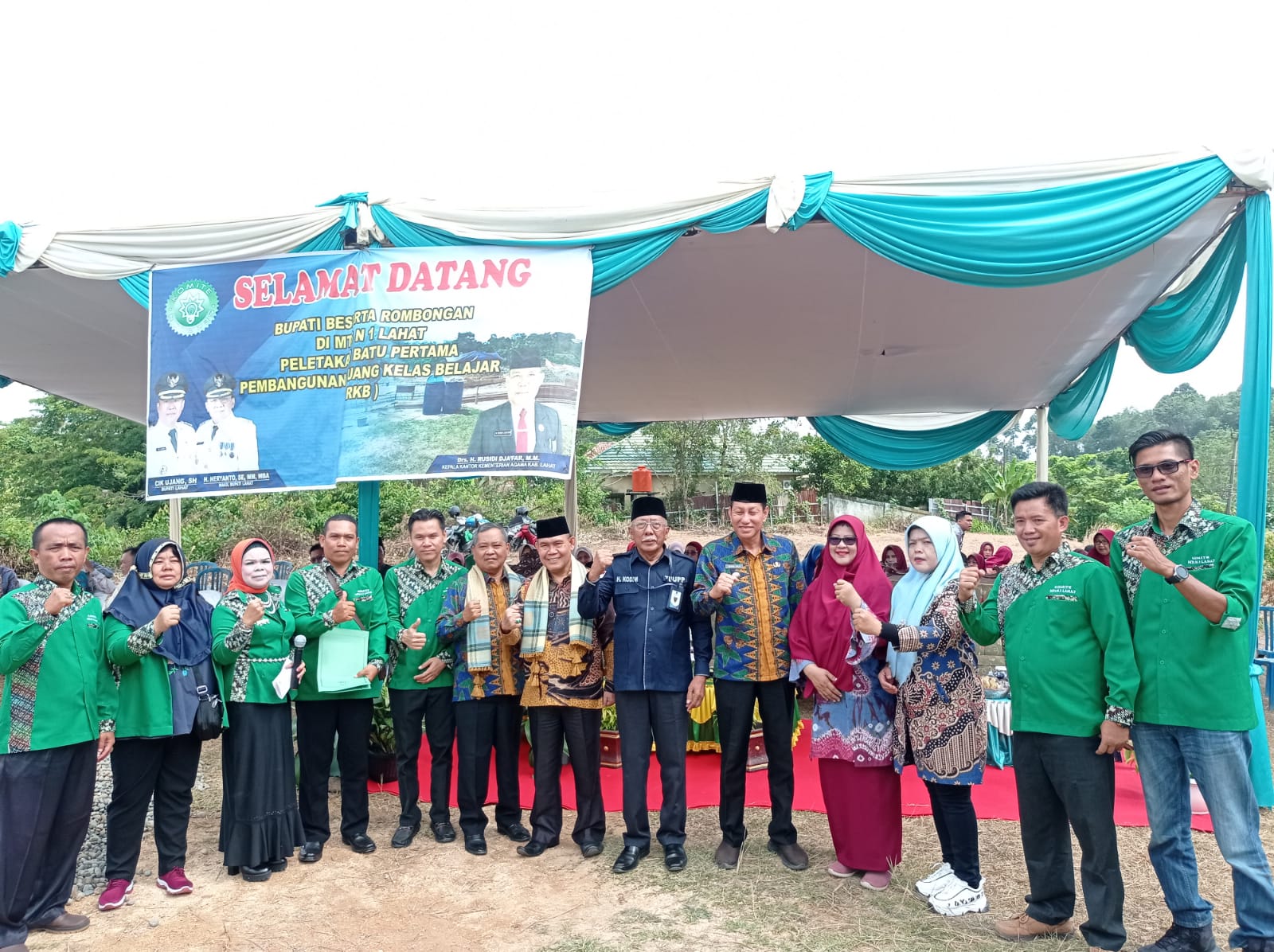 Peletakan Batu Pertama Pembangunan Lokal belajar MTS Negeri 1 Lahat Berjalan Sukses