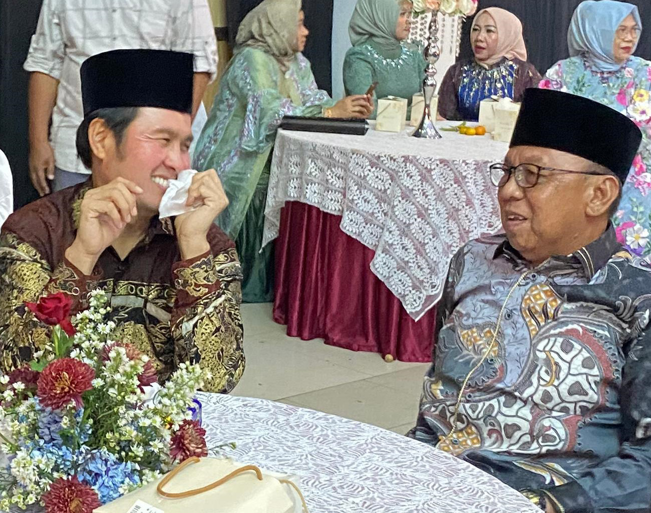 Yulius Maulana dan H Haryanto Terlihat Mesra di Acara Resepsi Pernikahan Eby dan Febry