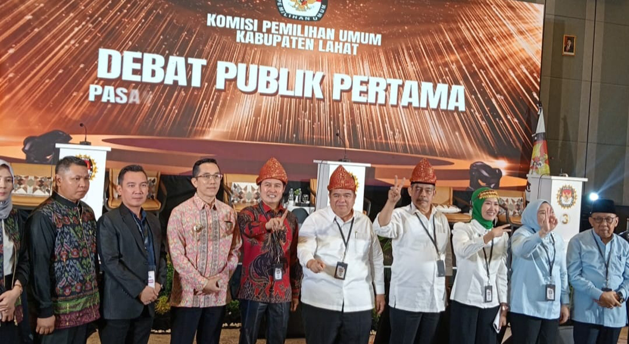 Pj Bupati Lahat dan Forkopimda Saksikan Debat Publik, Calon Bupati dan Wakil Bupati, Pilkada Lahat