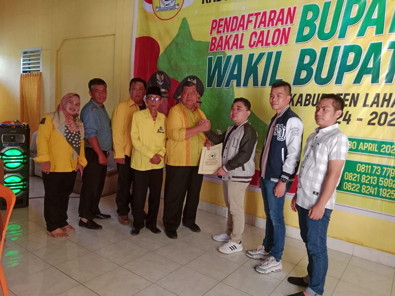 PILKADA! Tim Kuasa Bursa Zarnubi Ambil Formulir Calon Bupati Partai Golkar Lahat