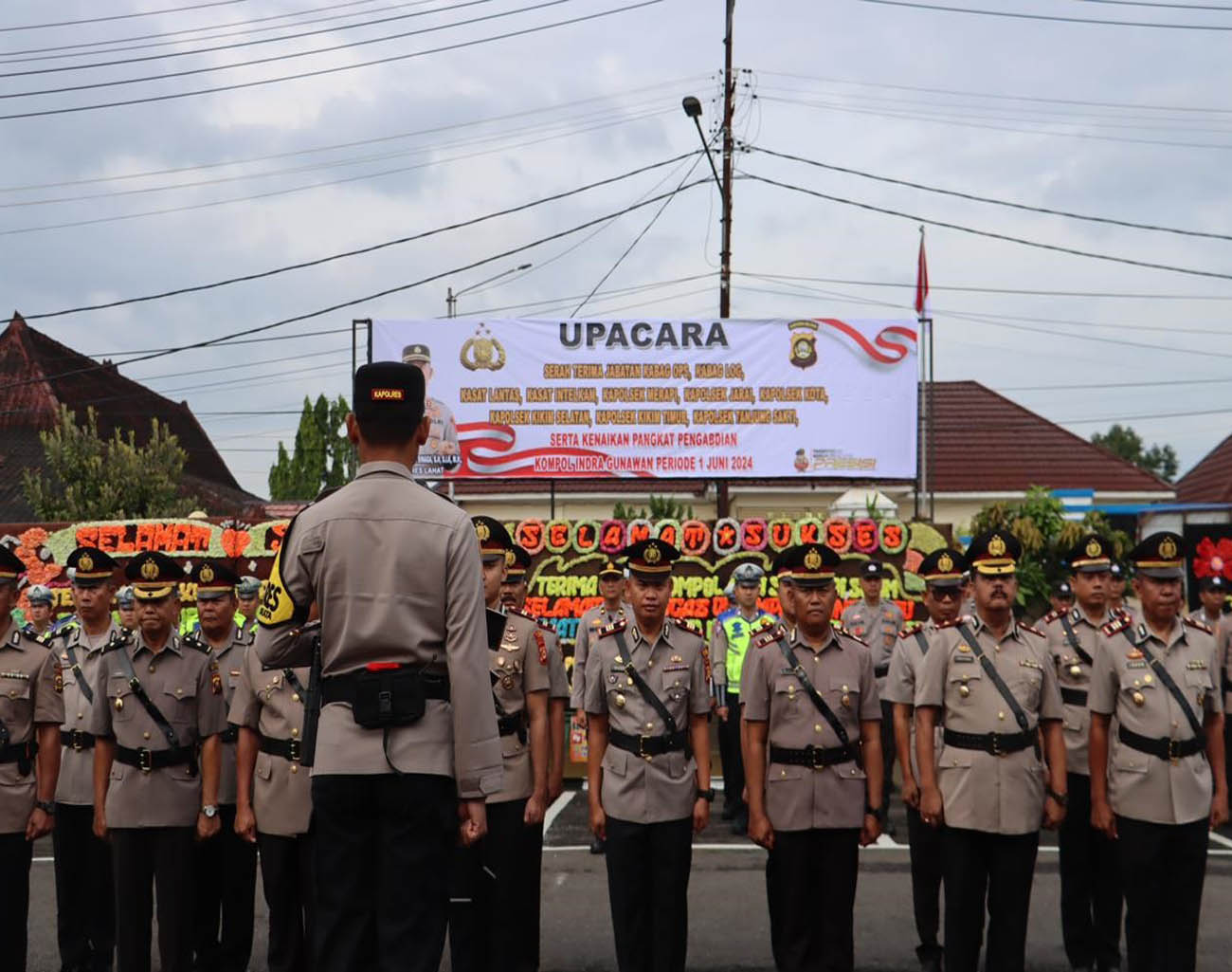 Daftar Kabag, Kasat dan Kapolsek Baru, Kapolres Lahat Pimpin Apel Kenaikan Pangkat dan Serah Terima Jabatan