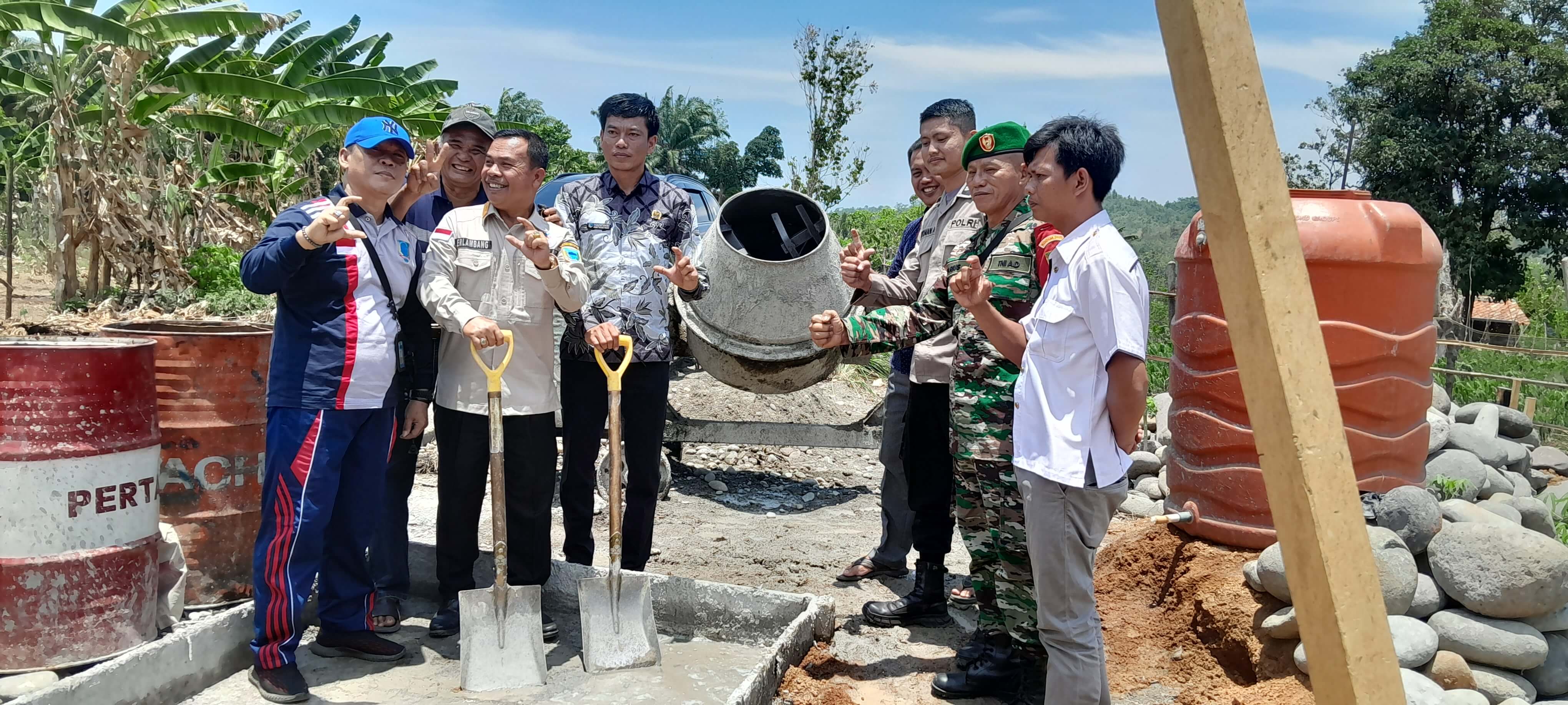 Prioritas Pembangunan Dana Desa Jangan Terfokus Di Fisik Saja, Simak Ini Pesan Camat Merapi barat