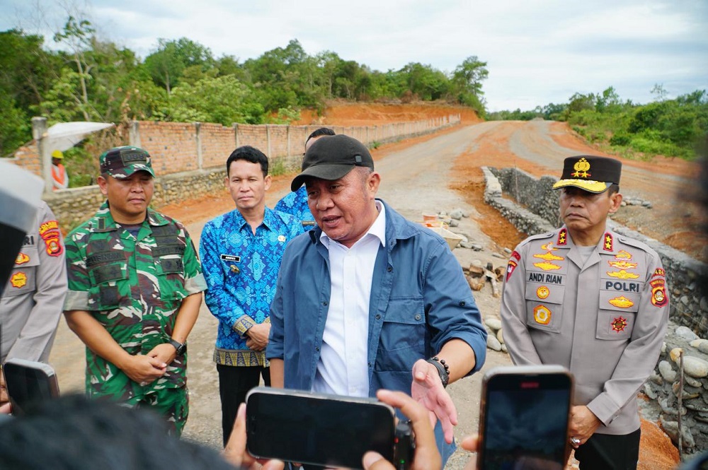 Gubernur Herman Deru Kucurkan Rp 40 Miliar Bangun Infrastruktur Empat Lawang