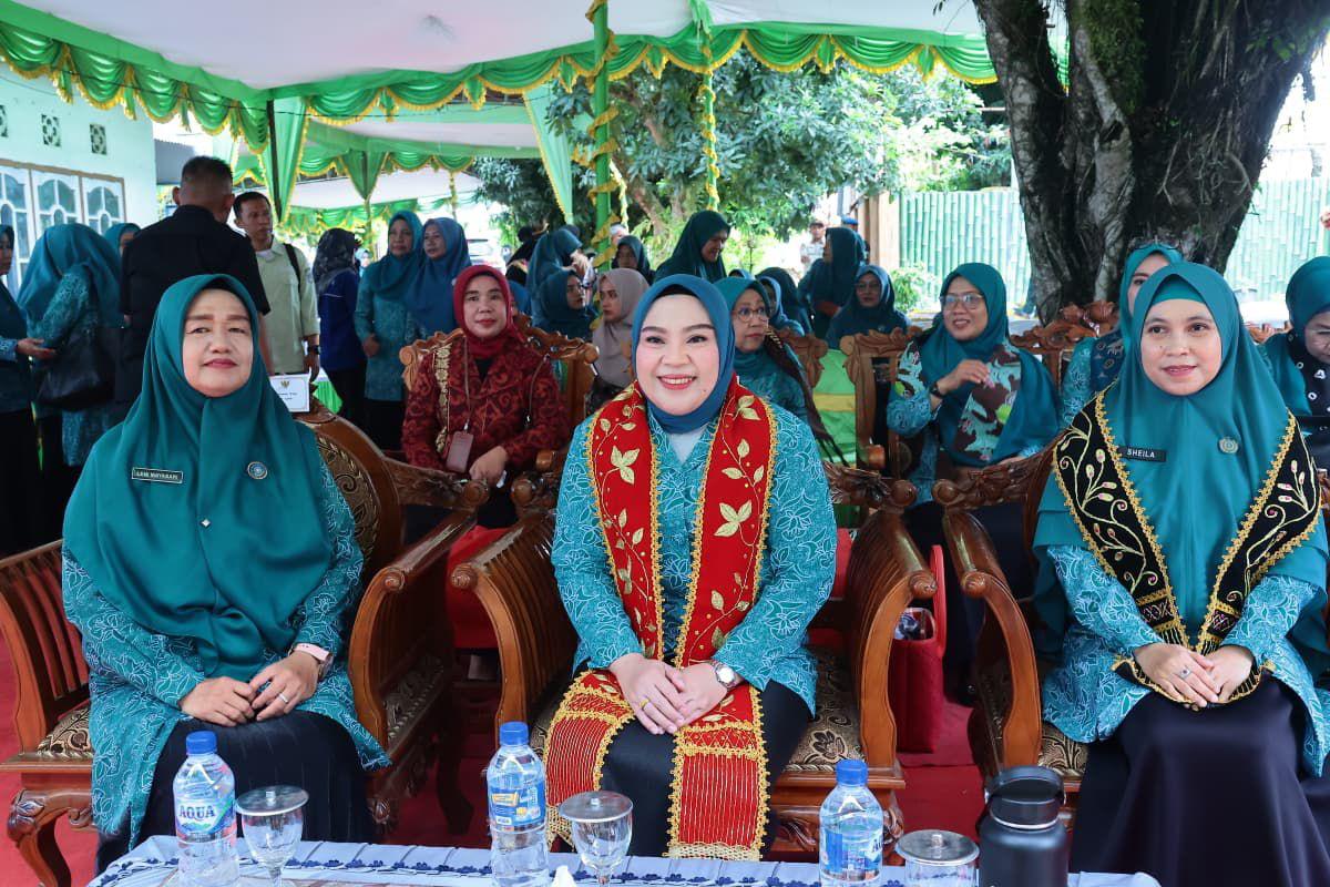 Staf Ahli TP PKK Sumsel Lidyawati Cik Ujang Dorong Revitalisasi Dasawisma saat Kunjungan Kerja ke OKU Timur