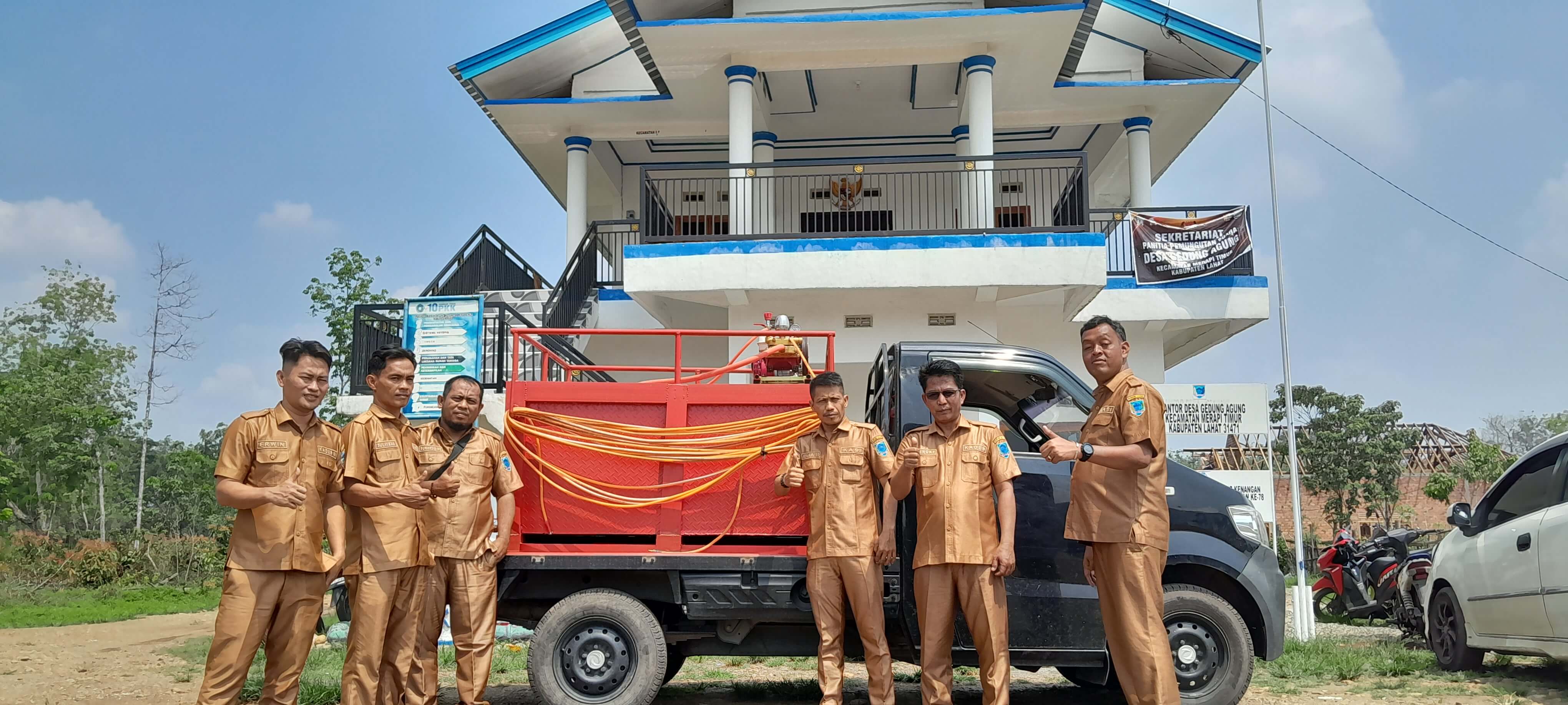 Kreatif, Salah Satu Desa di Kabupaten Lahat Sudah Punya Mobil Damkar Mini, Ini Kegunaannya