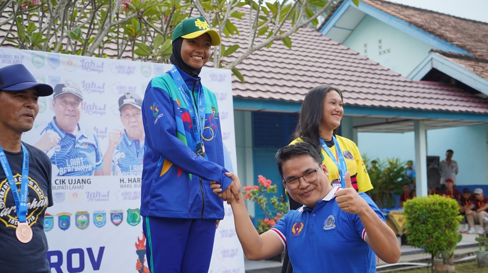 Muara Enim Juara Umum Cabor Drum Band Porprov 2023