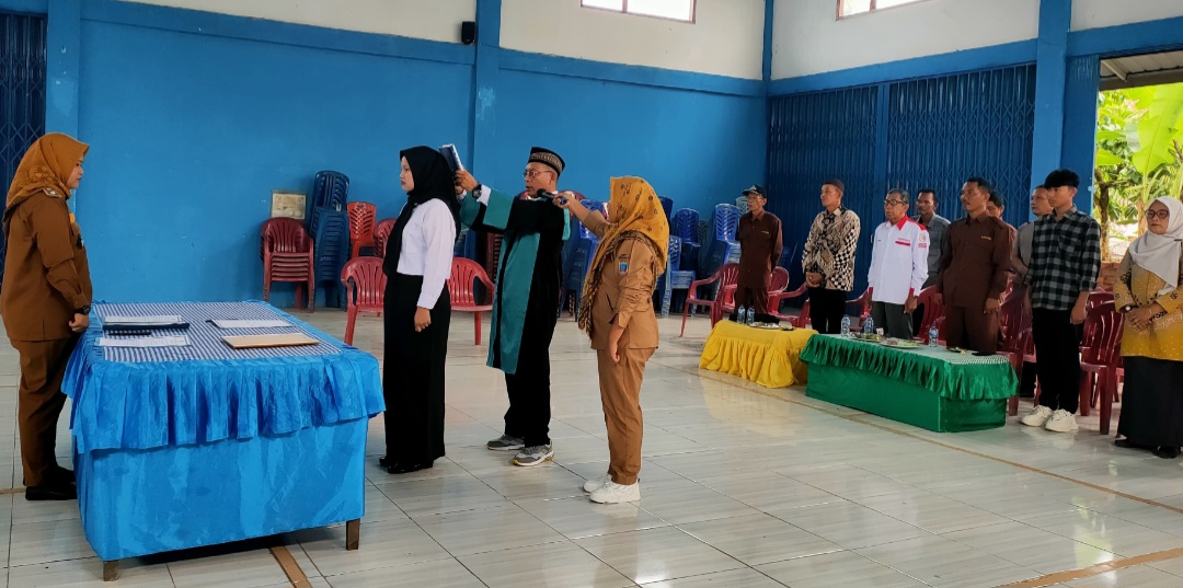 Kades Nanjungan Lantik Perangkat Desa Baru, Simak Harapannya Untuk Membangun Desa