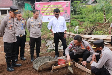 Asrama Polisi Polsek Kota Agung Mulai Dibangun