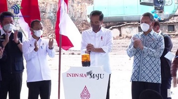 Jokowi Resmi Mulai Proyek Hilirisasi Batubara Jadi DME