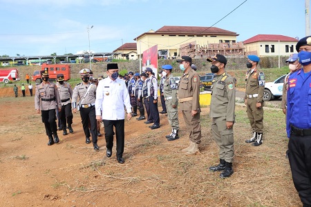 Jadi Pimpinan Apel Operasi Ketupat Musi, Bupati Joncik Sampaikan Amanat Kapolri