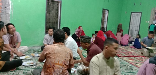 Sedekah Ruwahan dengan Nasi Minyak