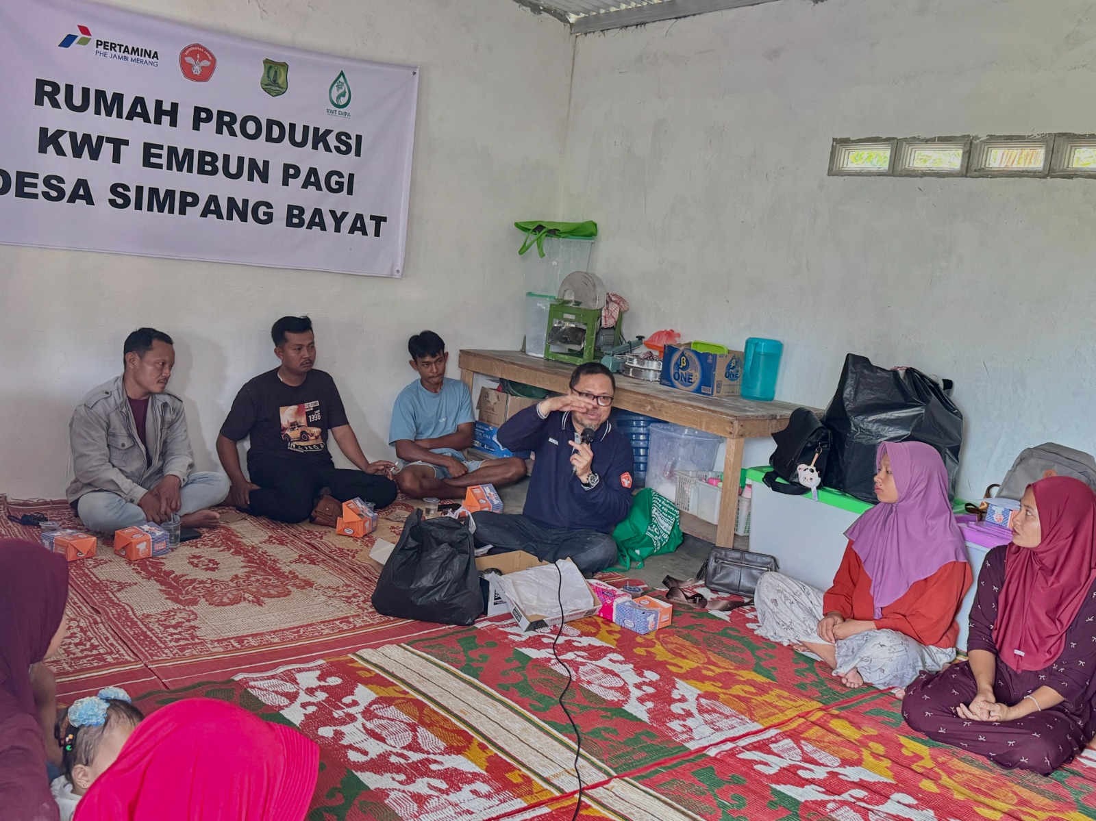 Dari Limbah Jadi Penyelamat, PHE Jambi Merang Buat Inovasi Kulit Singkong Jadi Bahan Pemadam Kebakaran